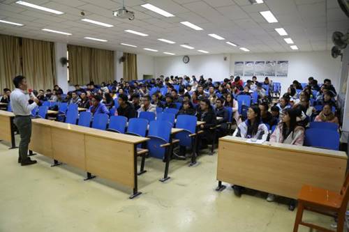 说明:https://xxgc.nxu.edu.cn/__local/7/96/40/07AEC520EE04F5524058D0664F6_349BC683_C52A.jpg