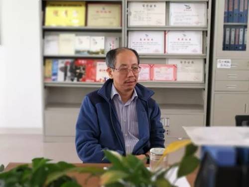 说明:https://xxgc.nxu.edu.cn/__local/5/46/24/8AB8A0F3AE22370B090505D80B9_B8FCAEDD_825C.jpg