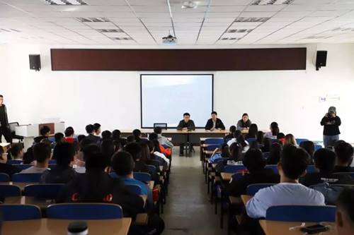 说明:https://xxgc.nxu.edu.cn/__local/0/10/F1/5B1A7748064D1D6A5C529747402_956EB7DA_11668.jpg