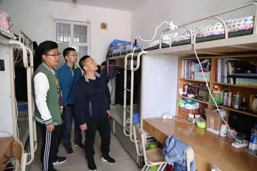 说明:https://xxgc.nxu.edu.cn/__local/9/DE/30/8904BCB657C207E8FFF91C8E46C_28E35986_B337.jpg